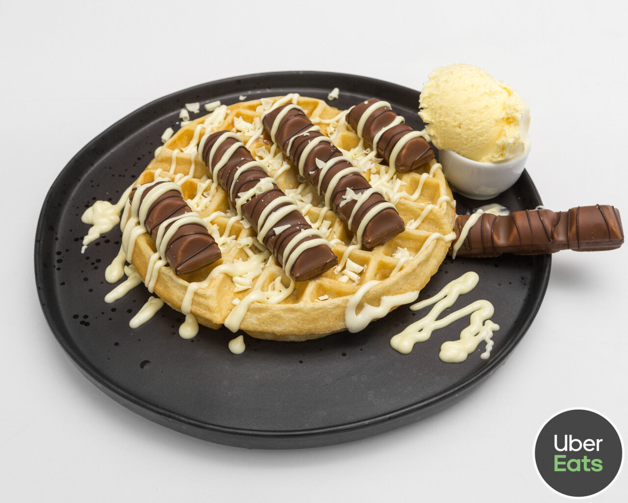 Kinder bueno waffles – World of waffles